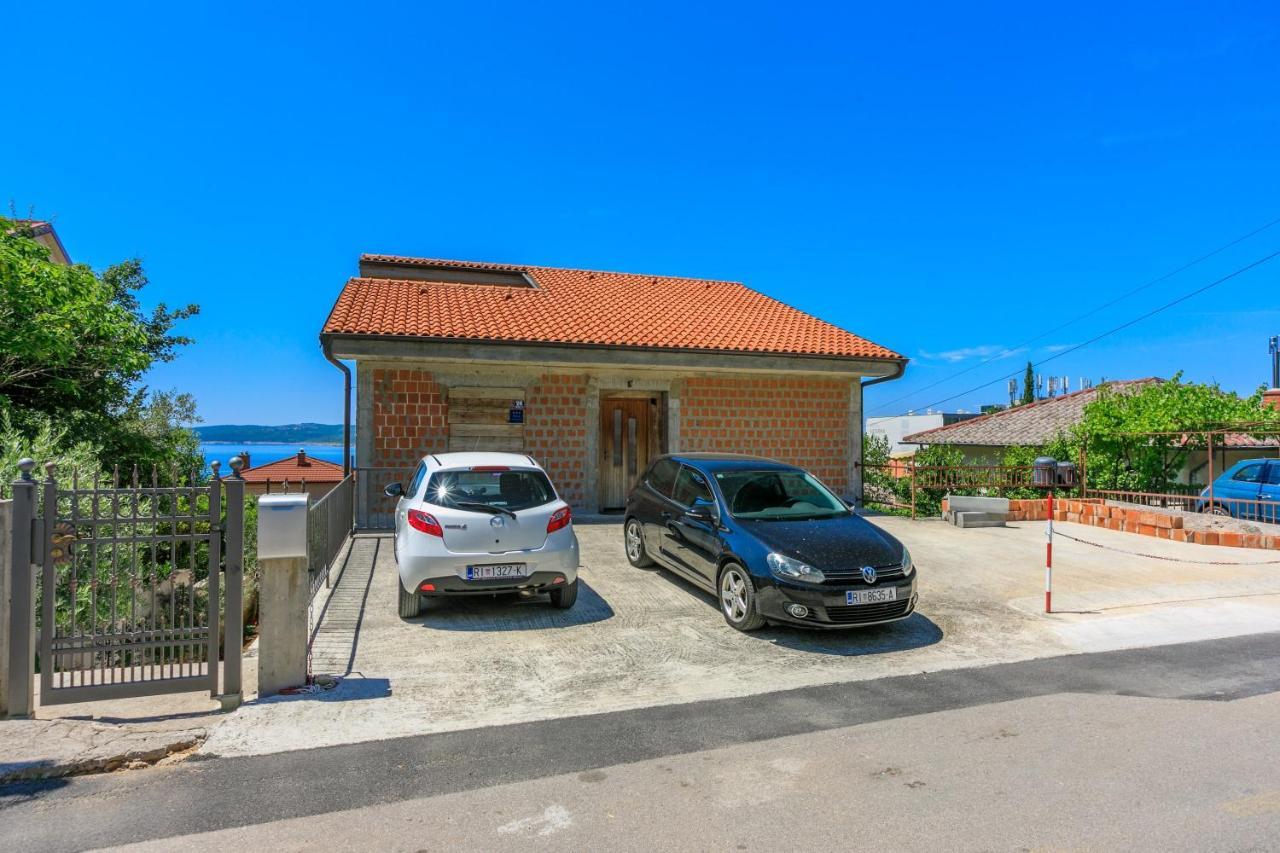 Apartment Olive Selce Exterior photo